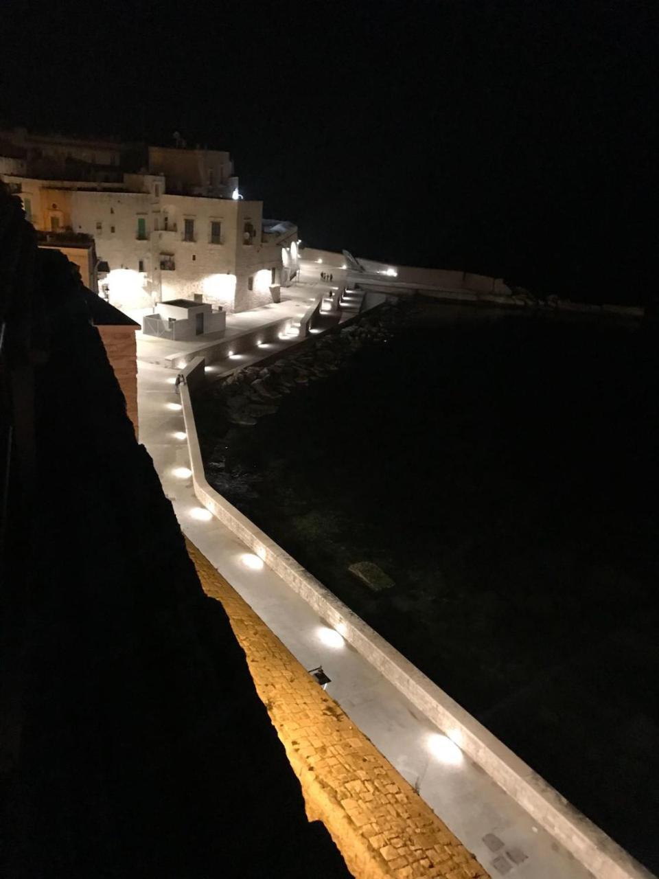 Il Da Vinci Casa Vacanze Giovinazzo Luaran gambar